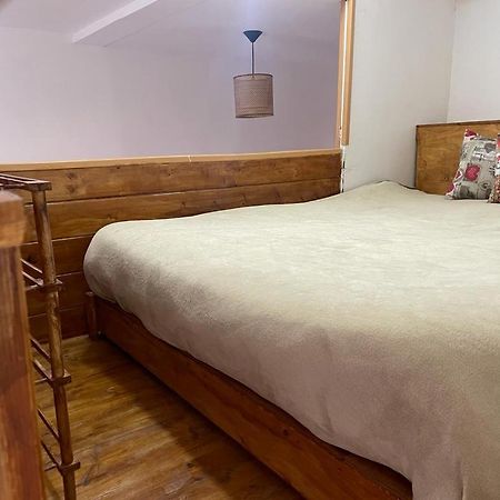 La Casa Di Rosi Apartment Napoli Bagian luar foto